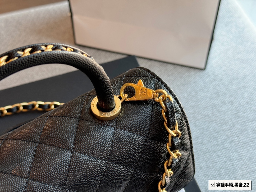 CC new arrival coco handle caviar leather size : 23*13cm