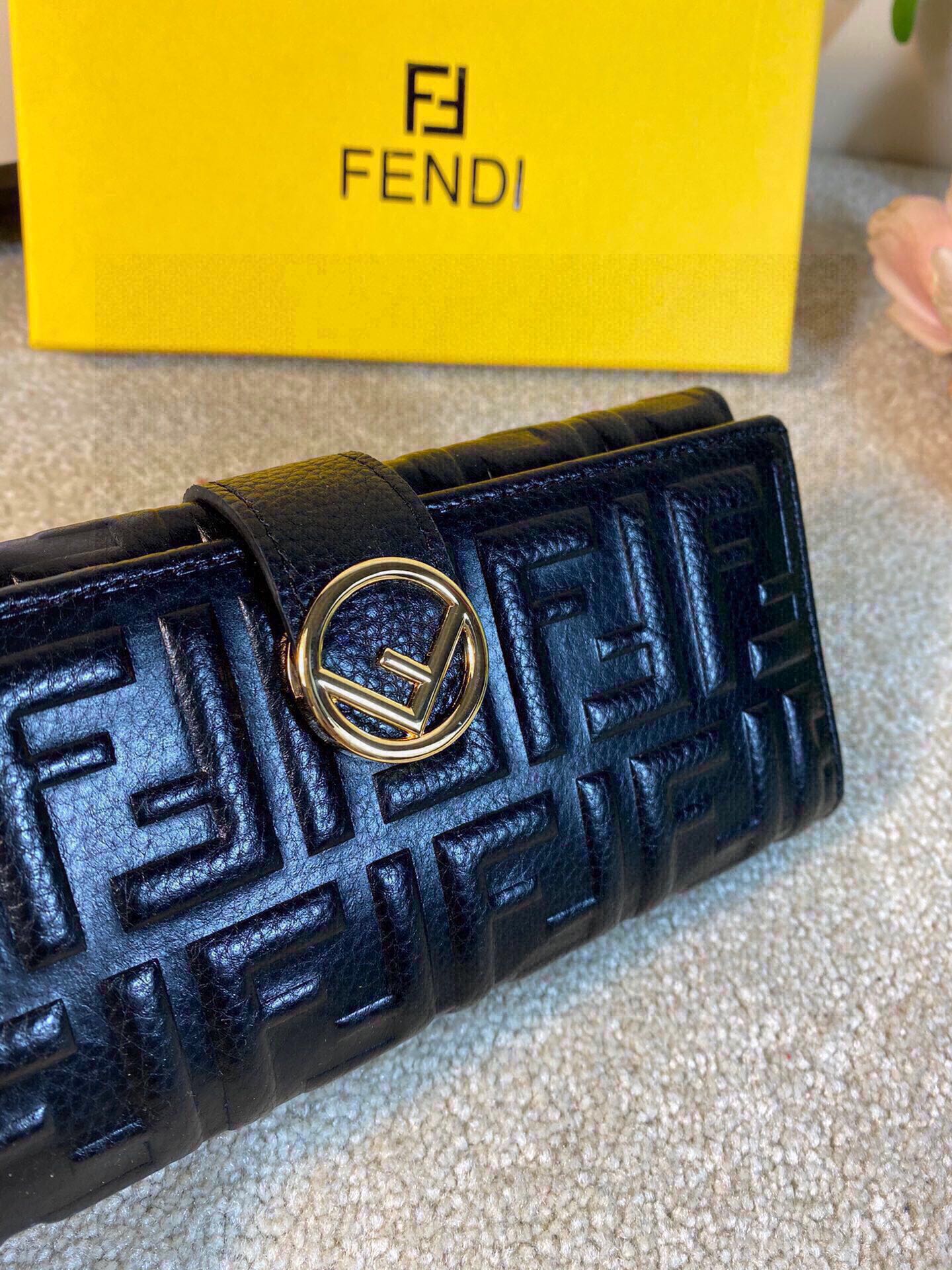 Fen new arrival wallets size: 19 * 10cm