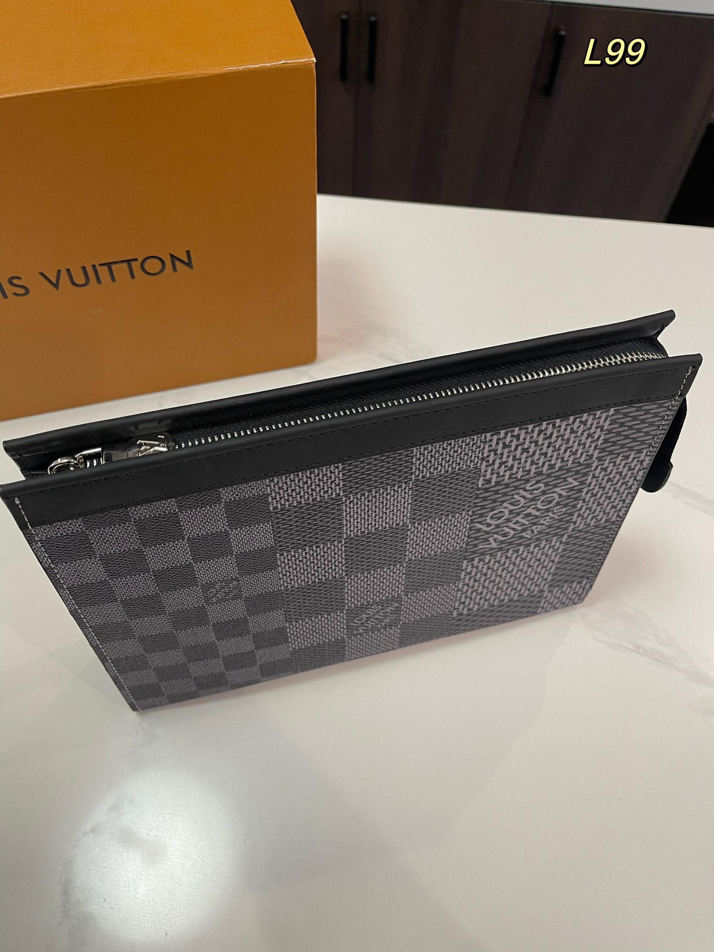 Louis Toiletry Pouch bag size: 26*20cm