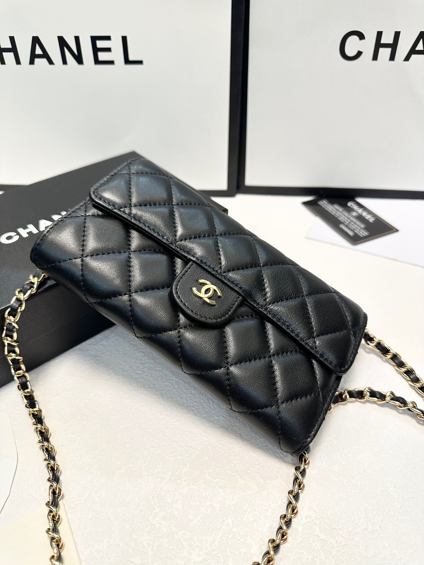 cc new arrival bag wallet size : 19x10 cm