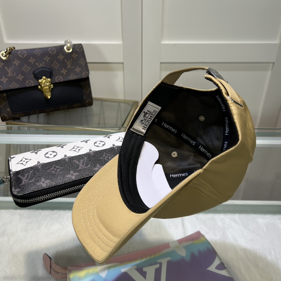 Her New Arrival Hat 0014