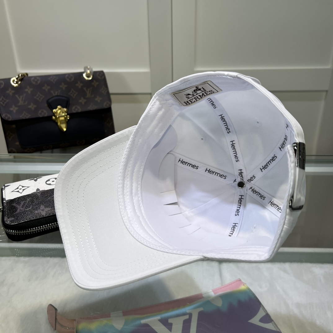 Her New Arrival Hat 0014