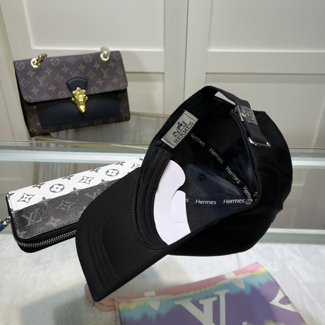 Her New Arrival Hat 0014