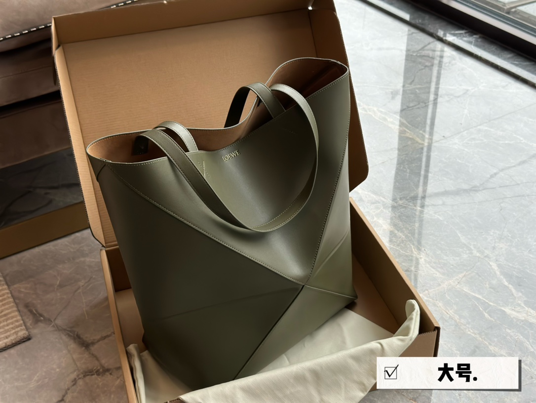 Loe Puzzle Tote size：40 32cm