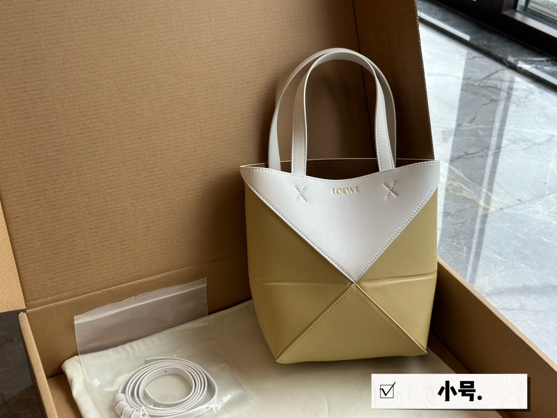 Loe Puzzle Tote bag small size: 22 * 17cm