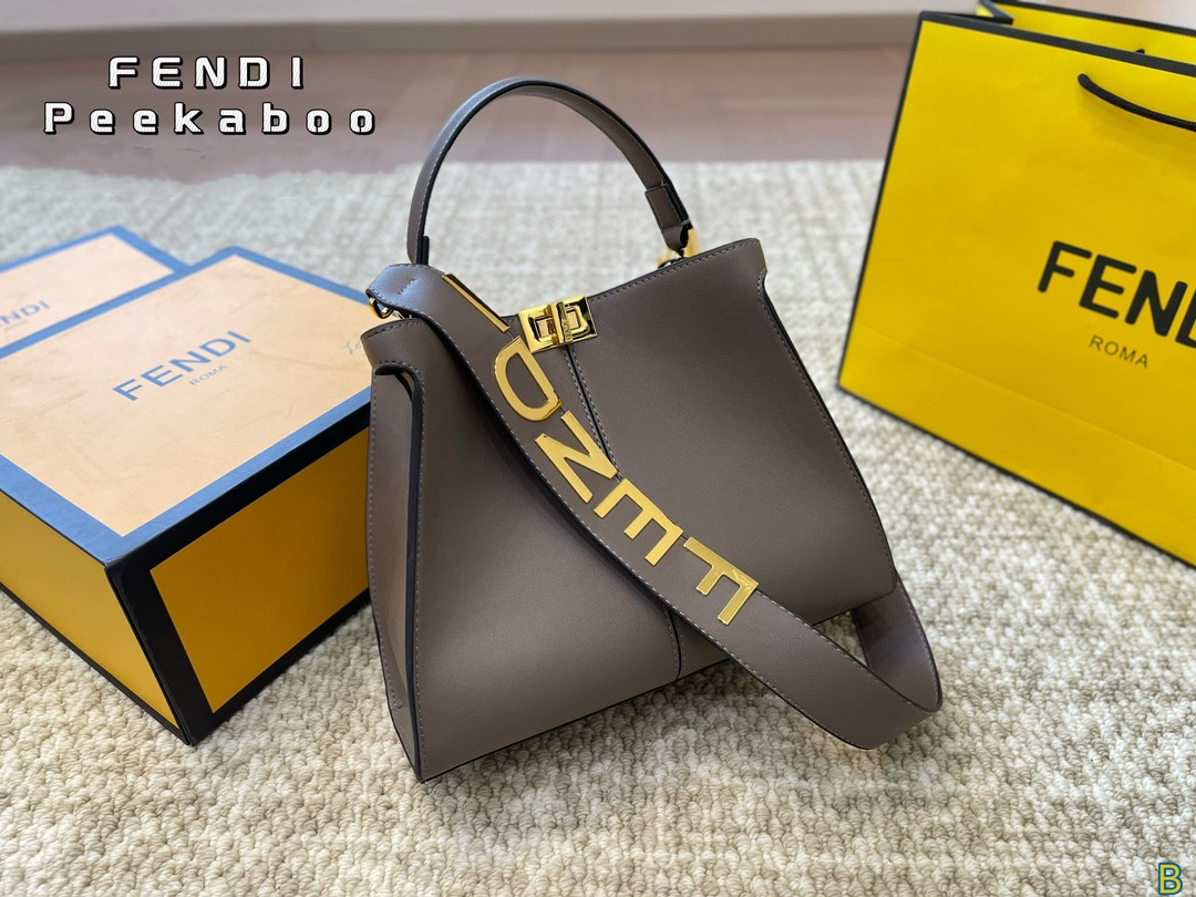 Fen Peekaboo new arrival tote bag size : 30*24 cm