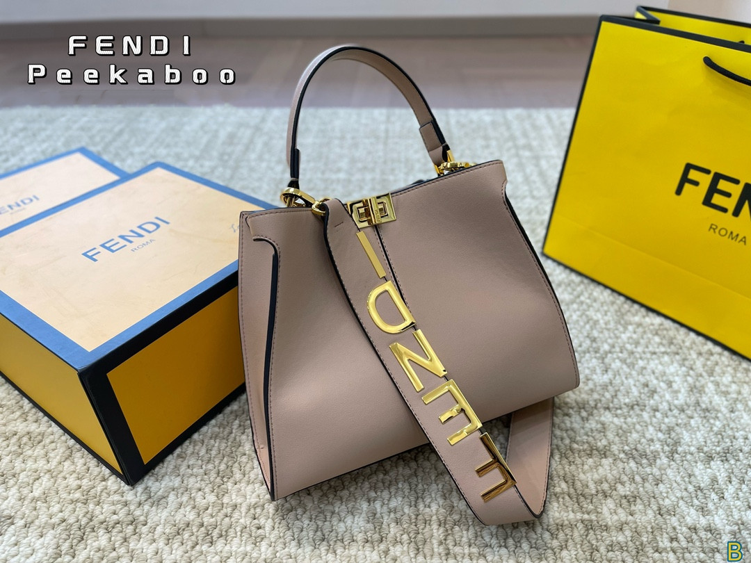 Fen Peekaboo new arrival tote bag size : 30*24 cm