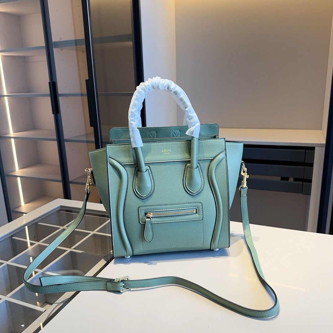 Ce new arrival tote bag size : 26 cm