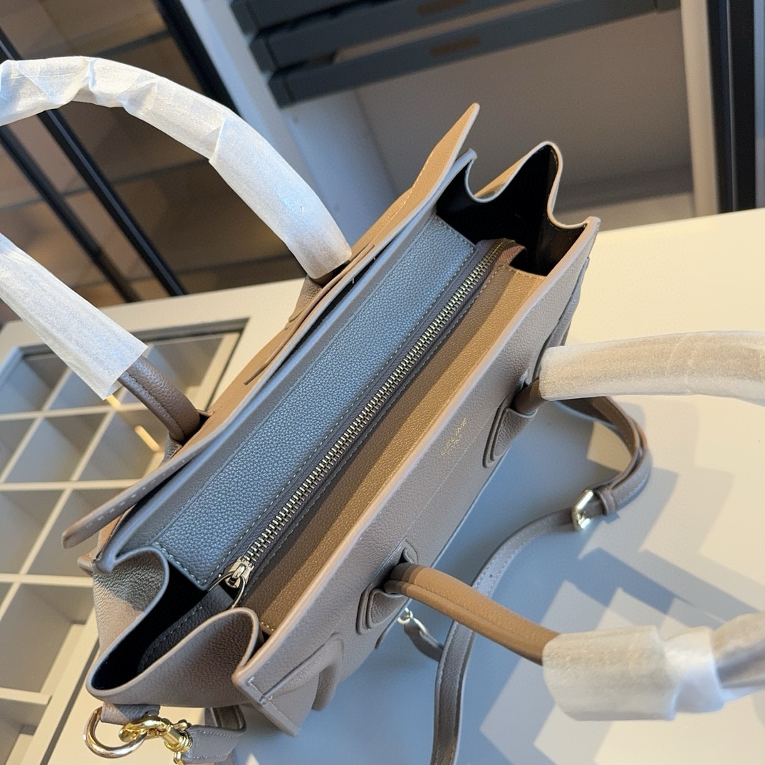 Ce new arrival tote bag size : 26 cm