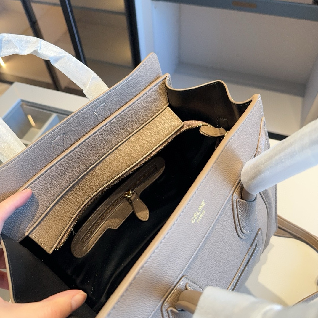 Ce new arrival tote bag size : 26 cm