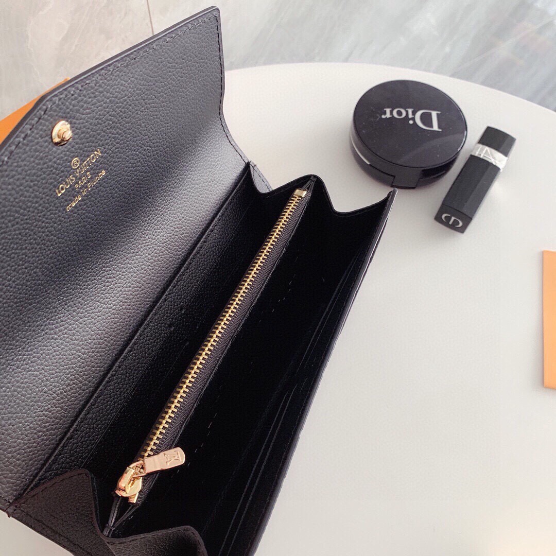 Louis new arrival wallet size;19x10 cm