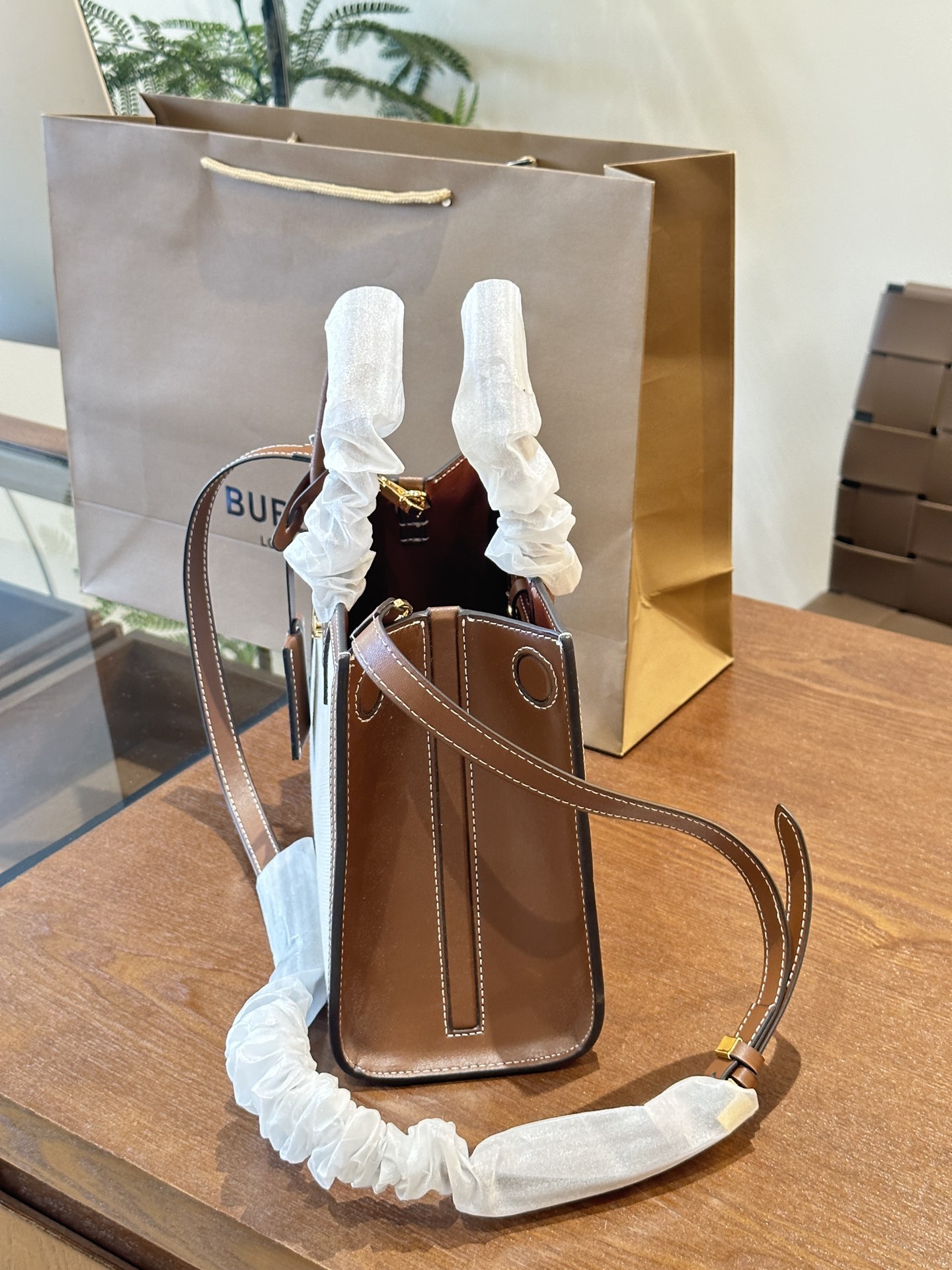 BB new arrival Frances tote bag size: 25cm (10 in )