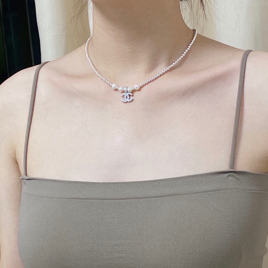 CC Necklace 0004