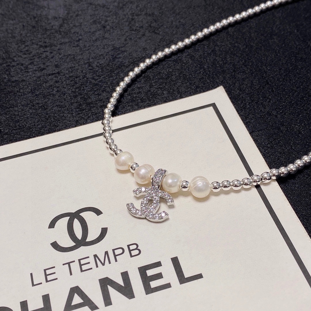CC Necklace 0004