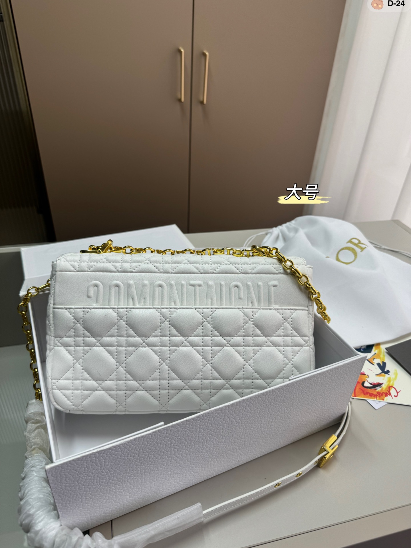 D new arrival women bag size: 25×15 cm