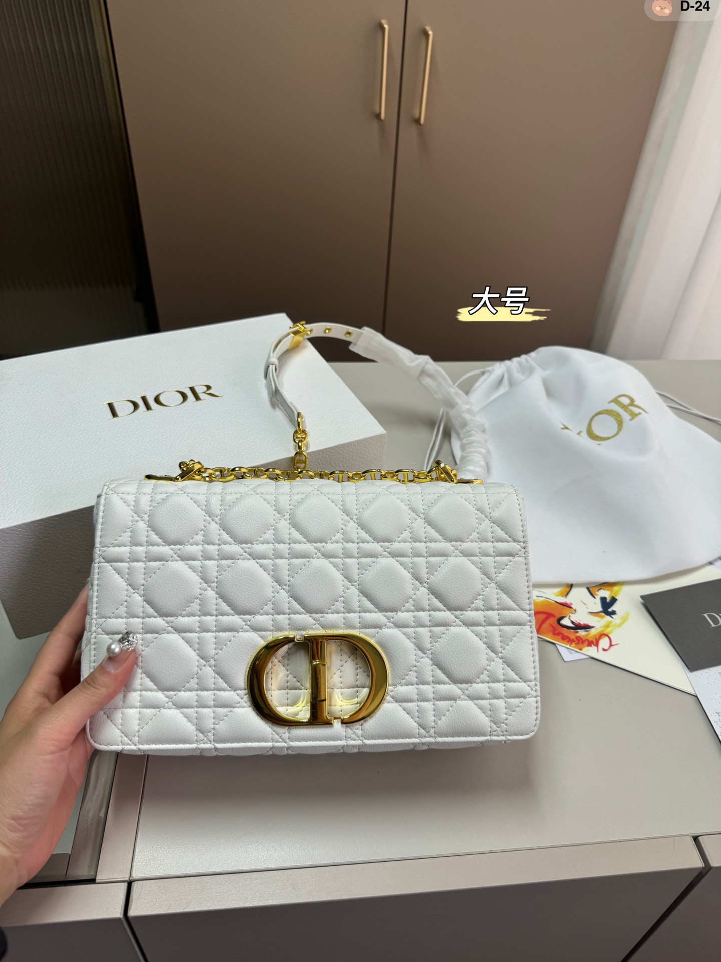 D new arrival women bag size: 25×15 cm