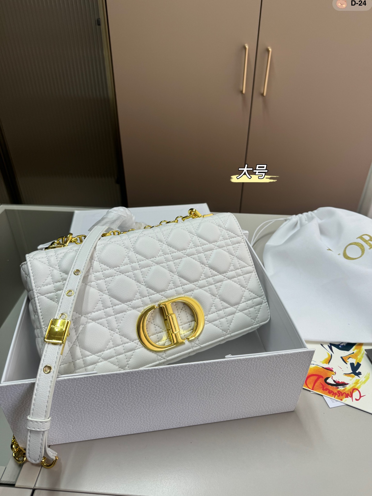 D new arrival women bag size: 25×15 cm