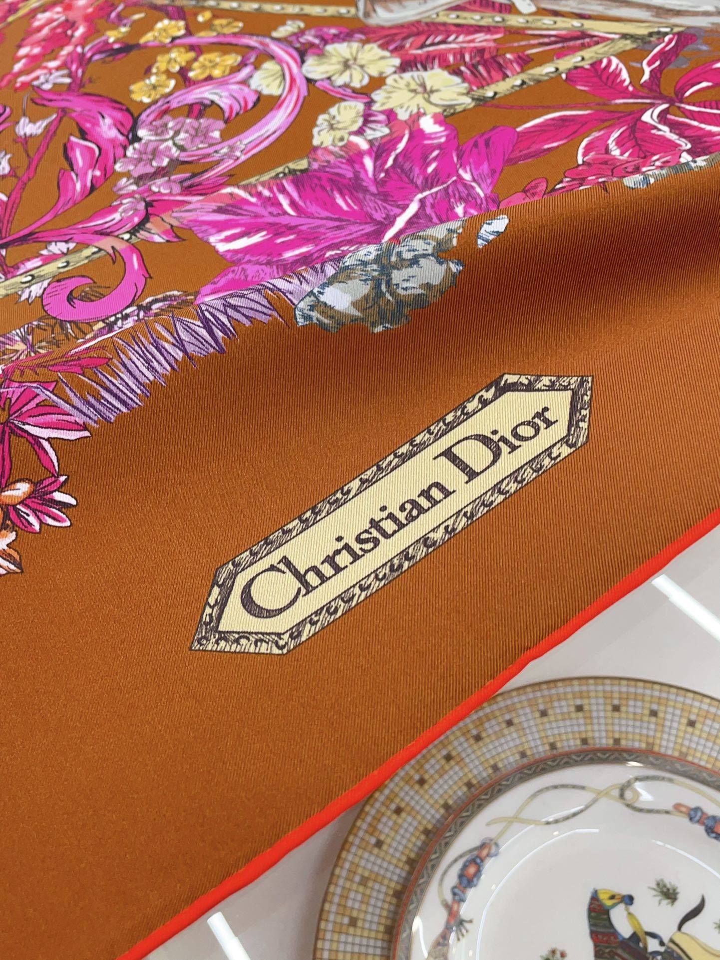 Do Scarf 90*90cm 010