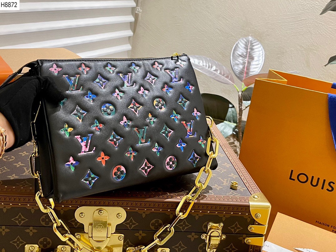 Louis new arrival COUSSIN  bag size: 26 * 20 cm