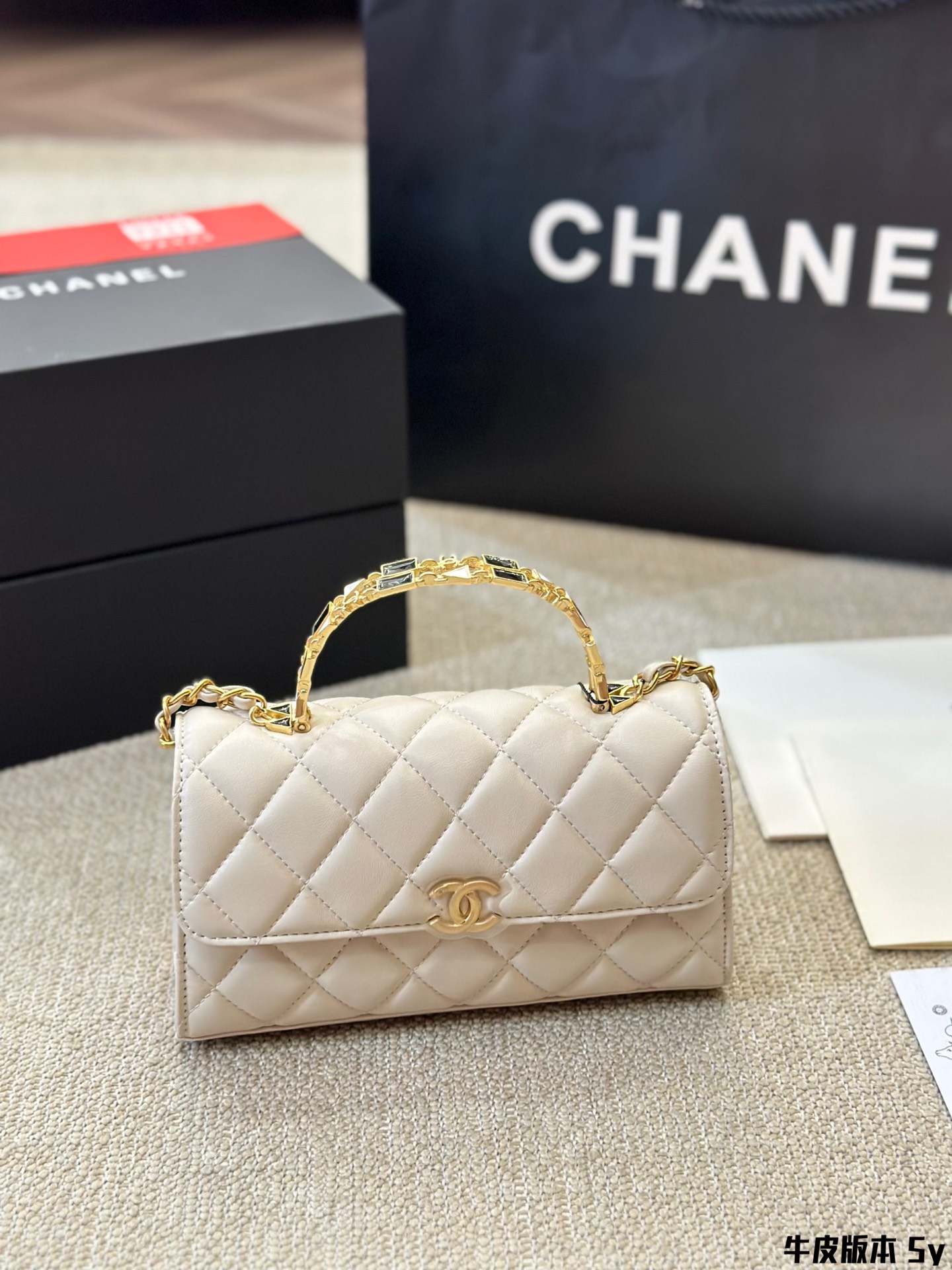 CC kelly 24B new arrival bag size: 20*12 cm