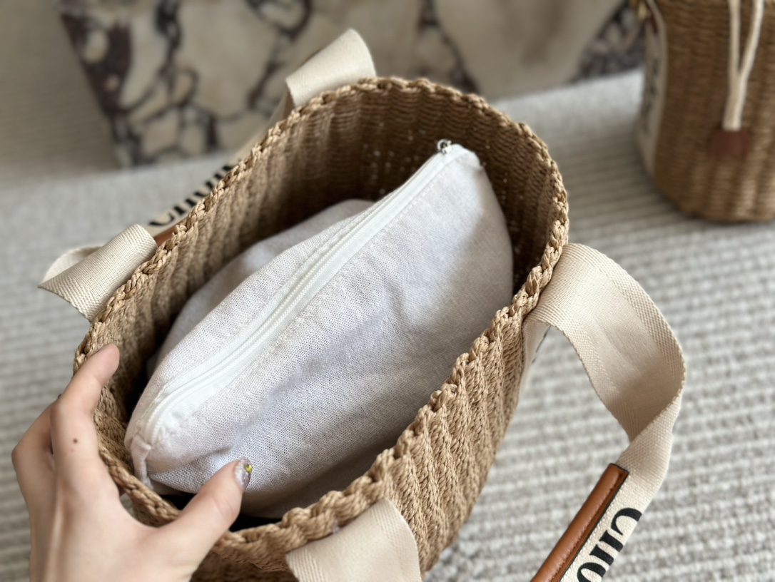 Ch new arrival bucket bag size: 25cm