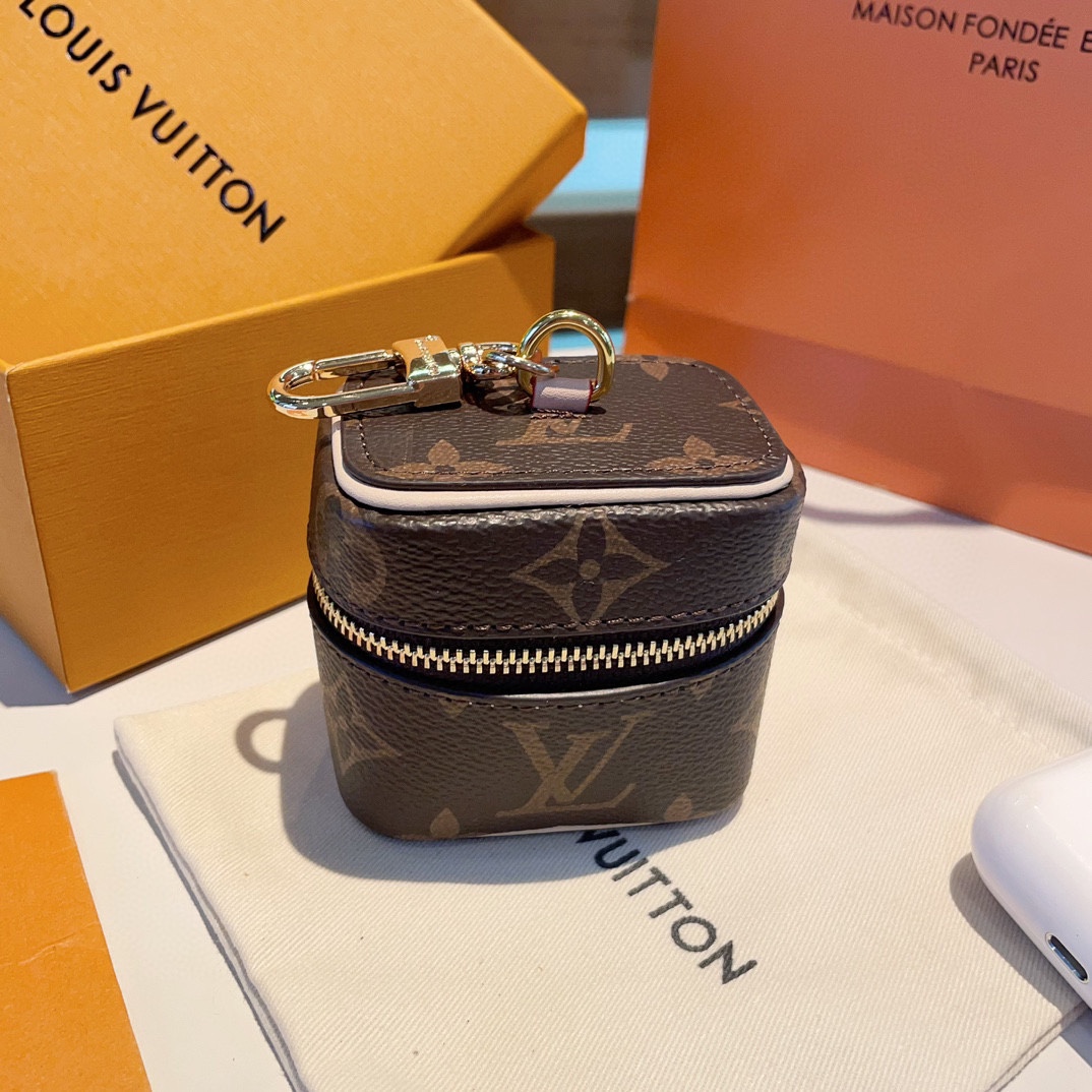 Louis Vanity Monogram new arrival wallet coin bag earphone bag