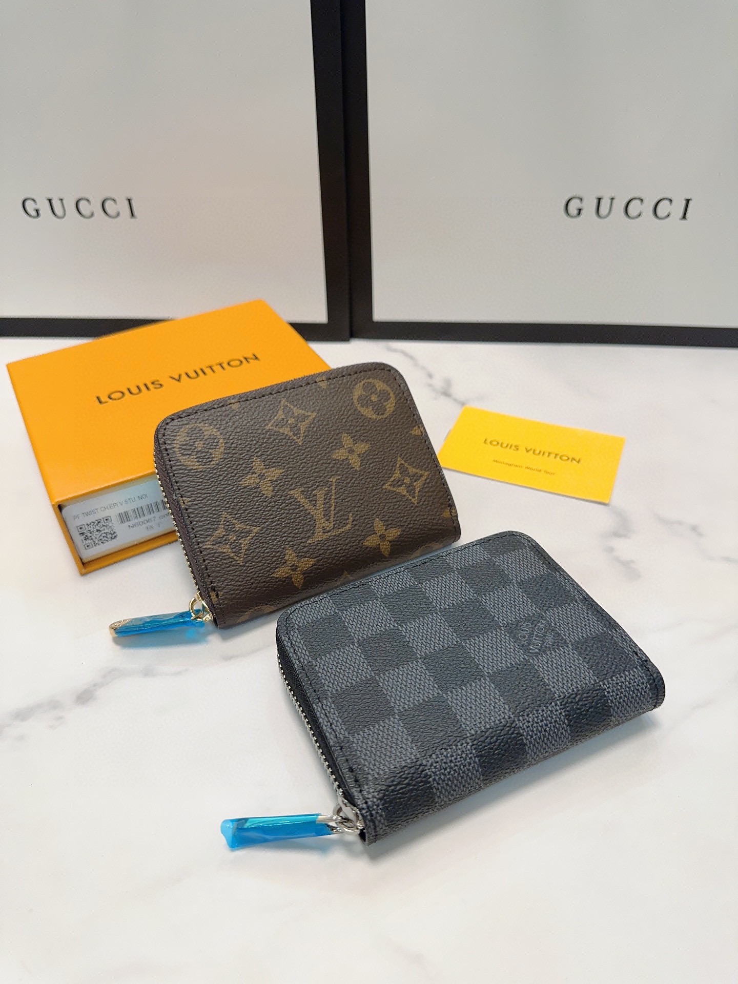 Louis Zippy Coin Purse wallet size: 11x8 cm