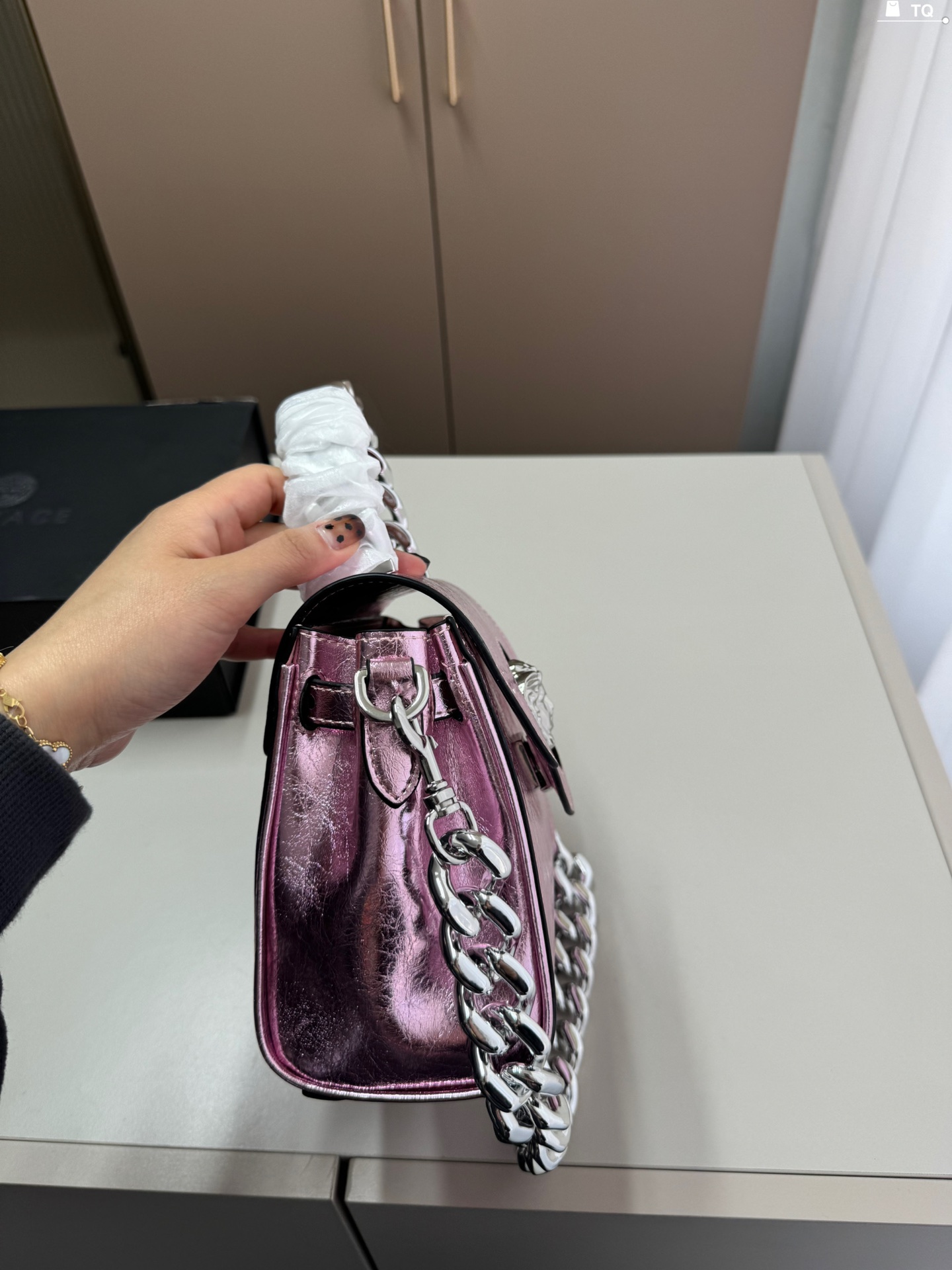 Ver new arrival women bag size: 21*10*18 cm