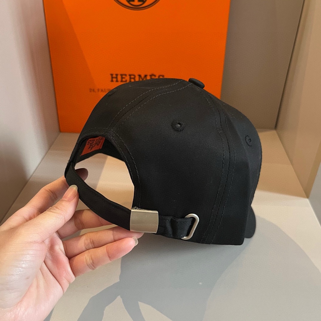 Her New Arrival Hat 0006