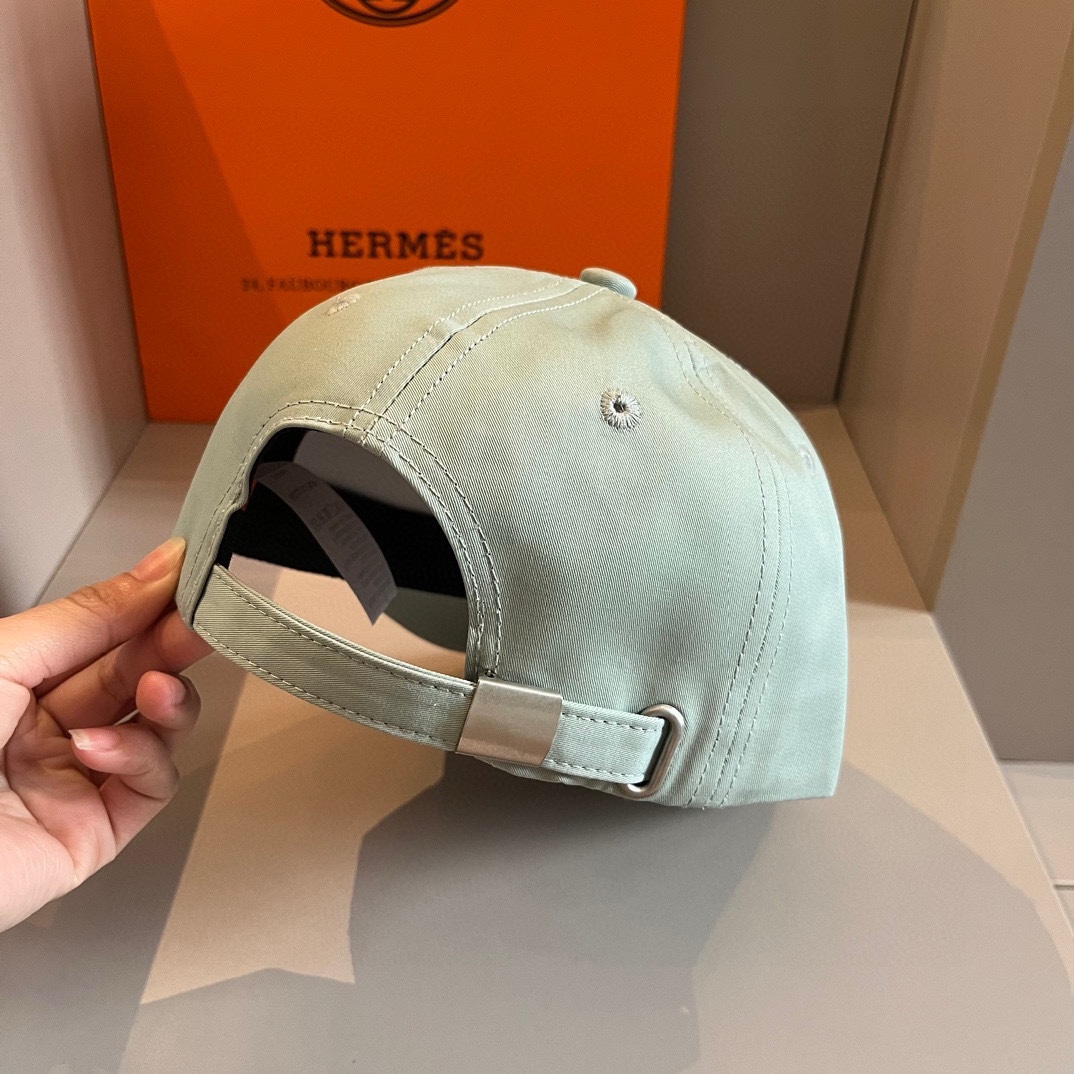 Her New Arrival Hat 0006