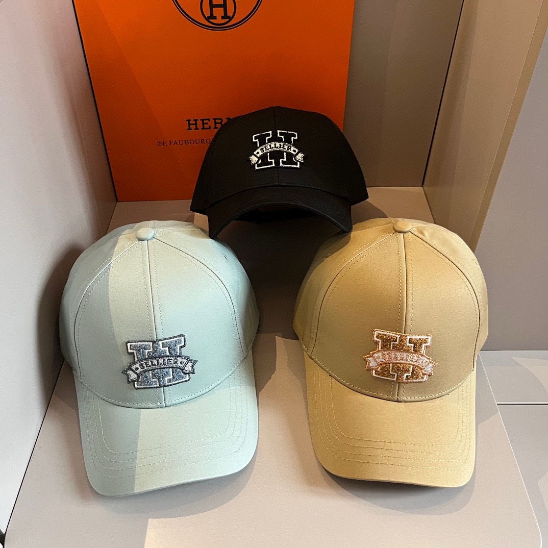 Her New Arrival Hat 0006