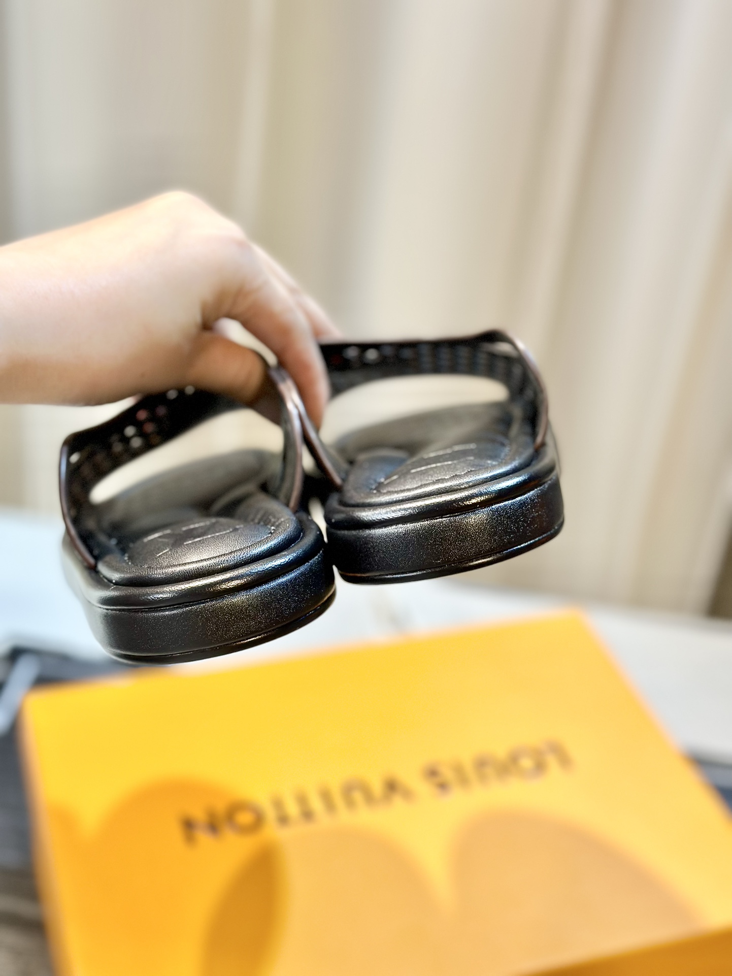 Louis new arrival summers slippers women shoes