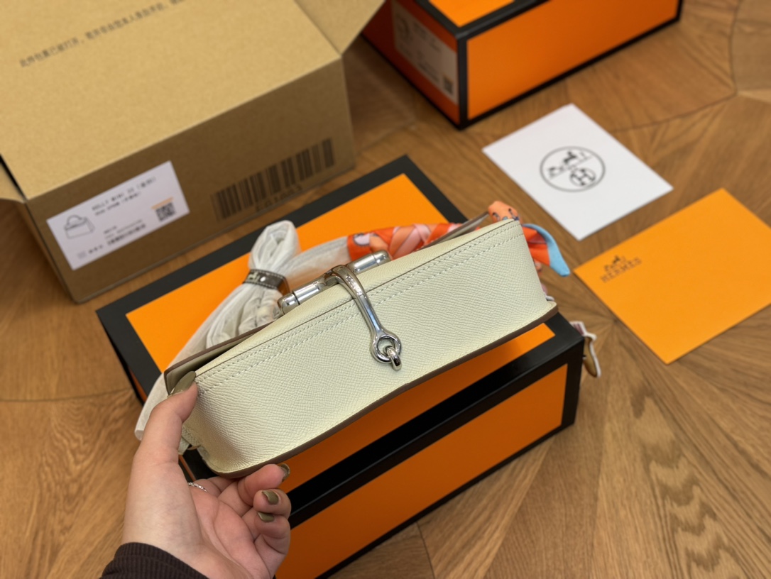 H Della new arrival bag size: 23*15cm