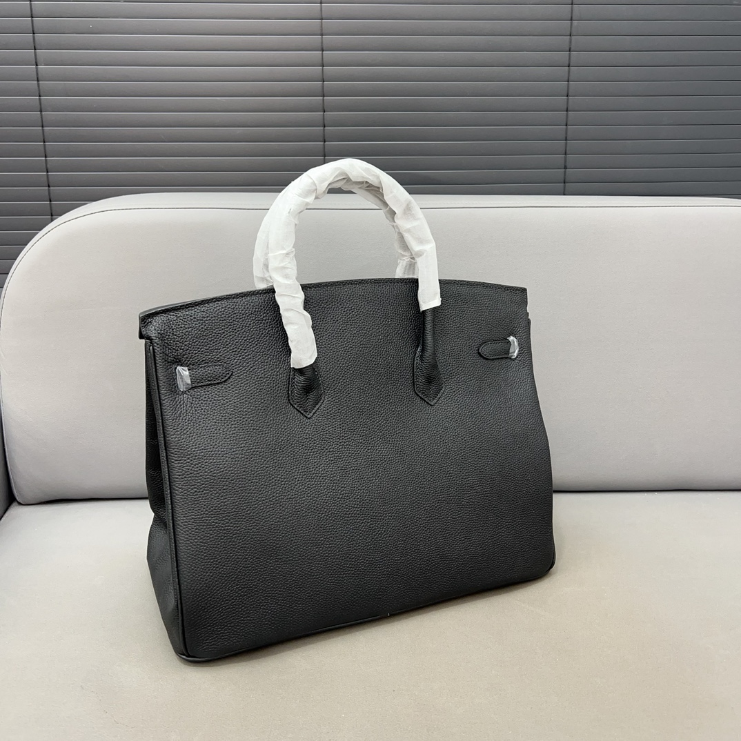 H Birkin 40 Men and women bag size: 40*30 cm