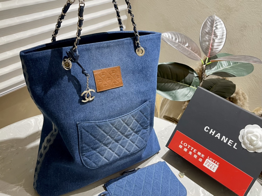 CC new arrival denim tote bag size: 30*40 cm