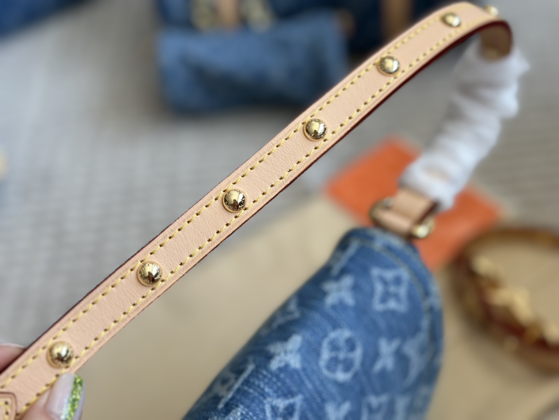 Louis new arrival denim bag sunset size: 26*15 cm