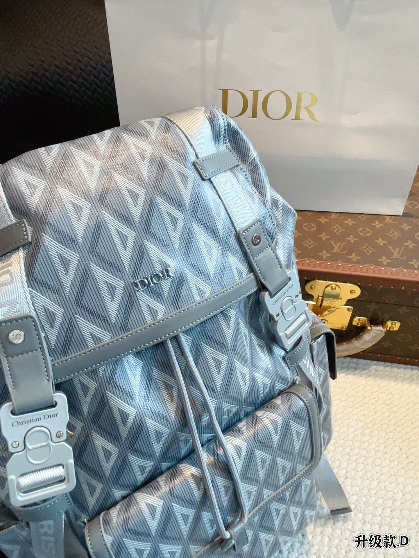 D new arrival backpack bag size: 31*14*42cm