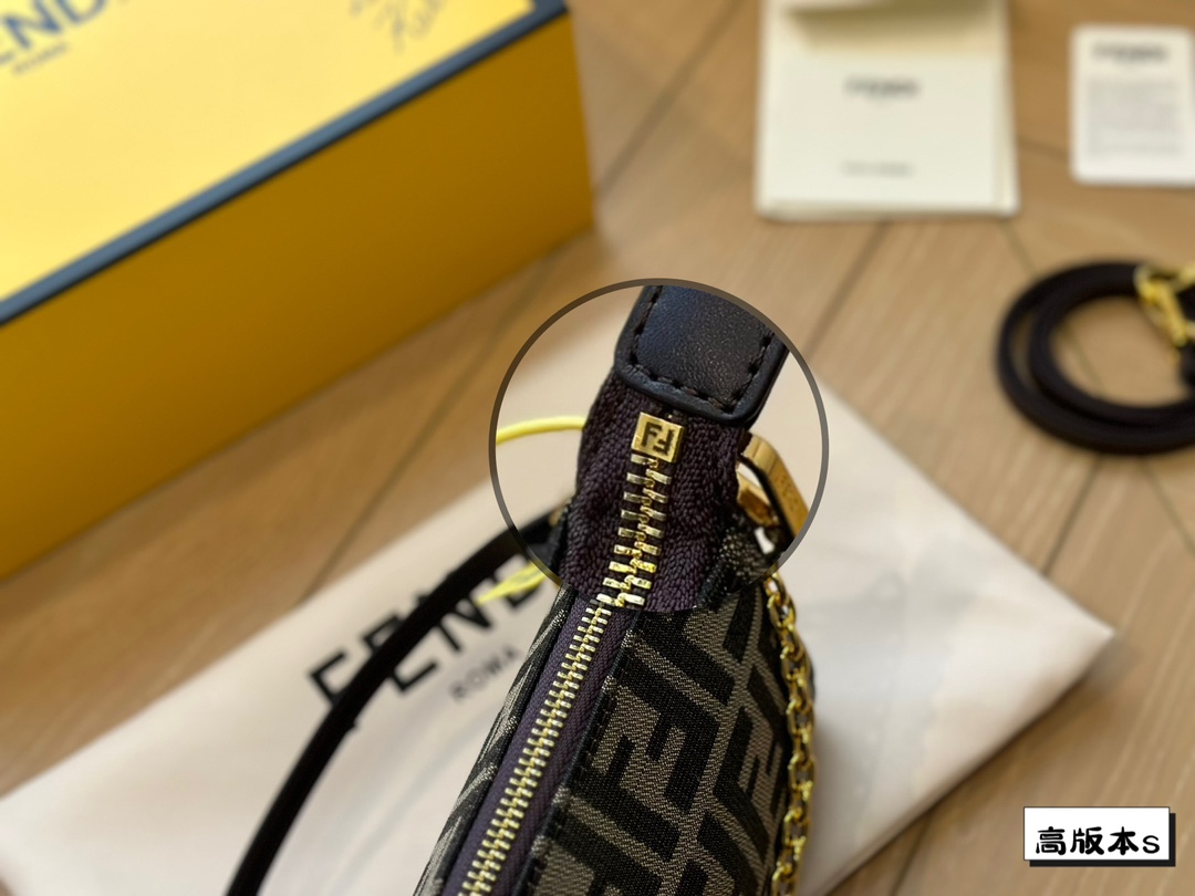 Fen new arrival bag size: 23*14 cm