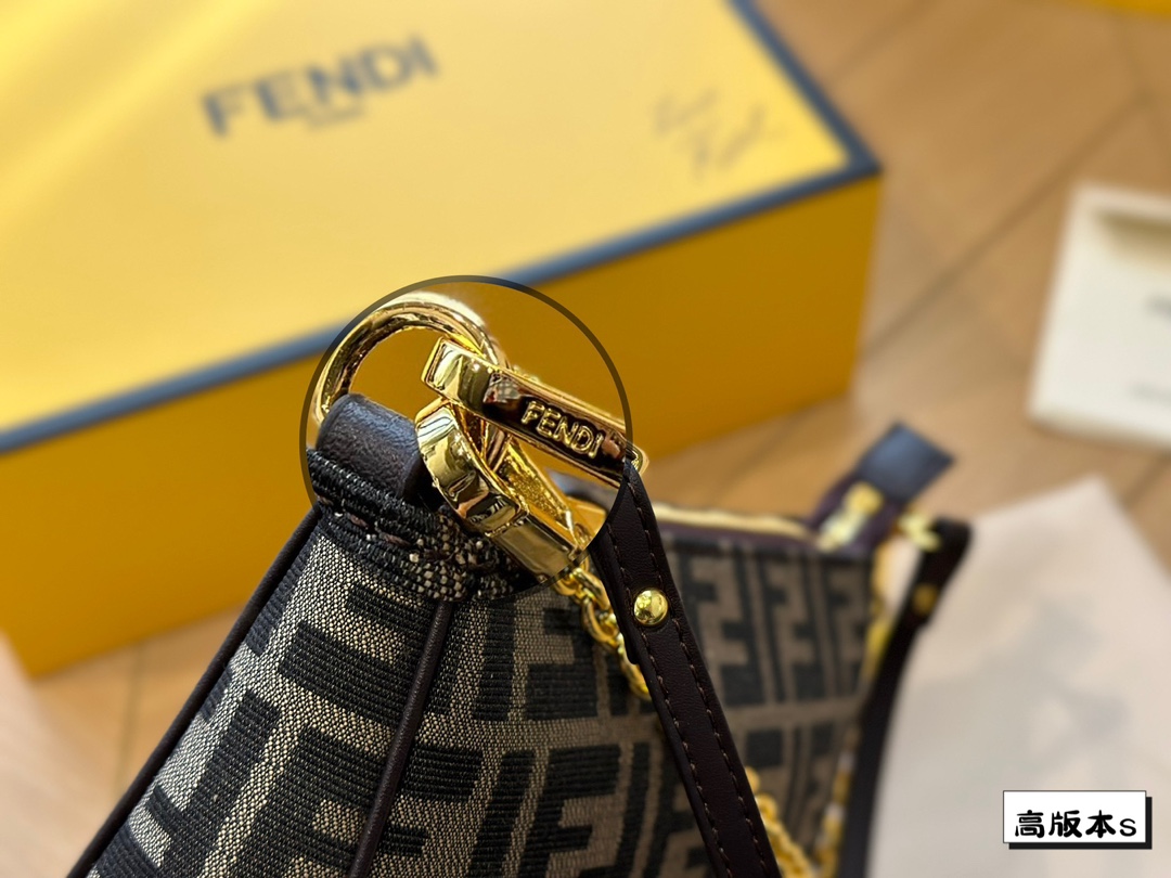 Fen new arrival bag size: 23*14 cm