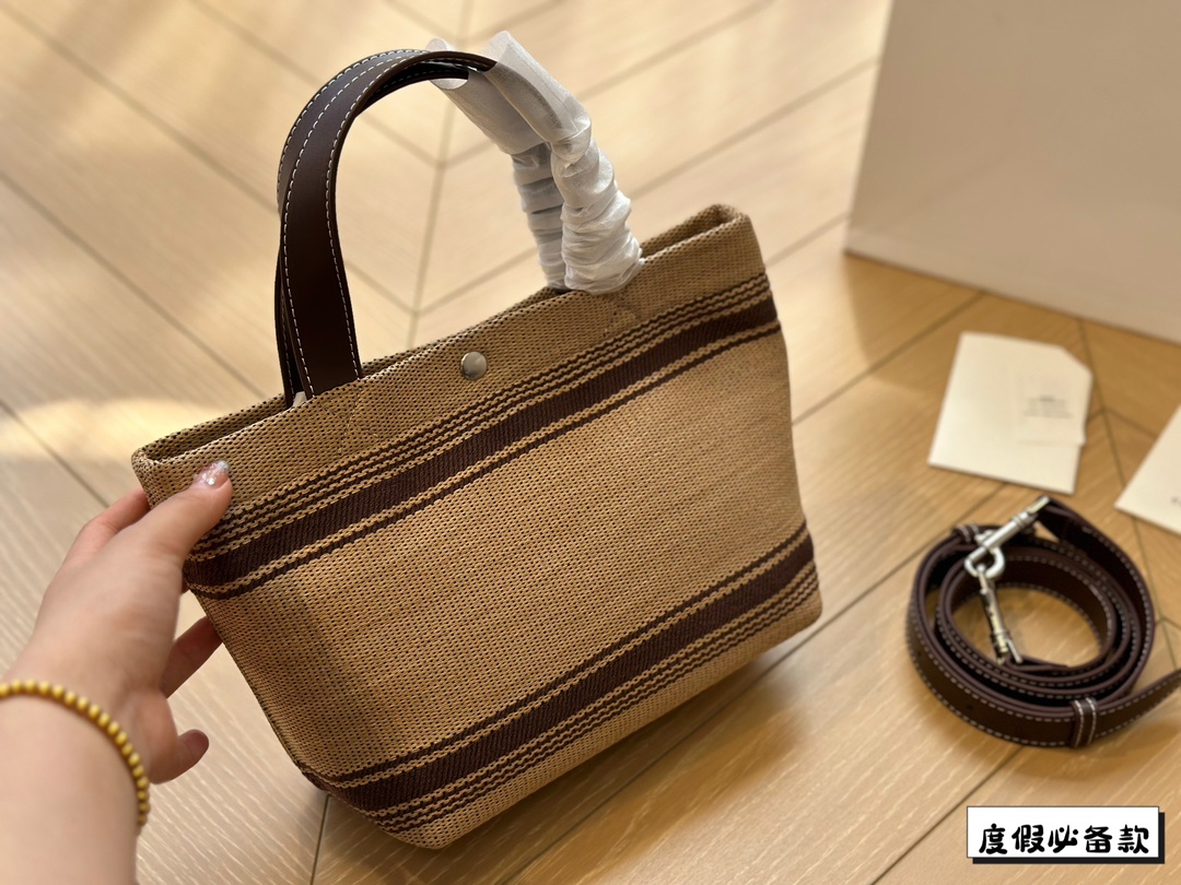 Ce new arrival tote bag size: 20*17 cm