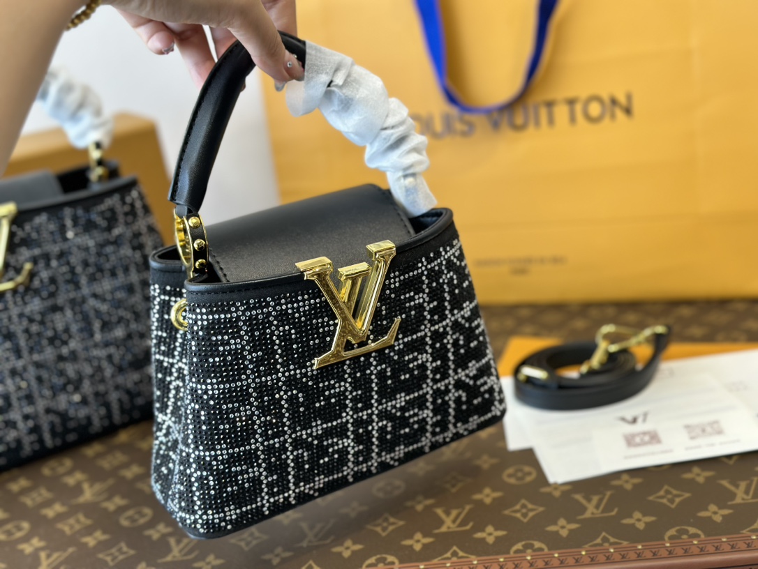 Louis Capucines new arrival bag