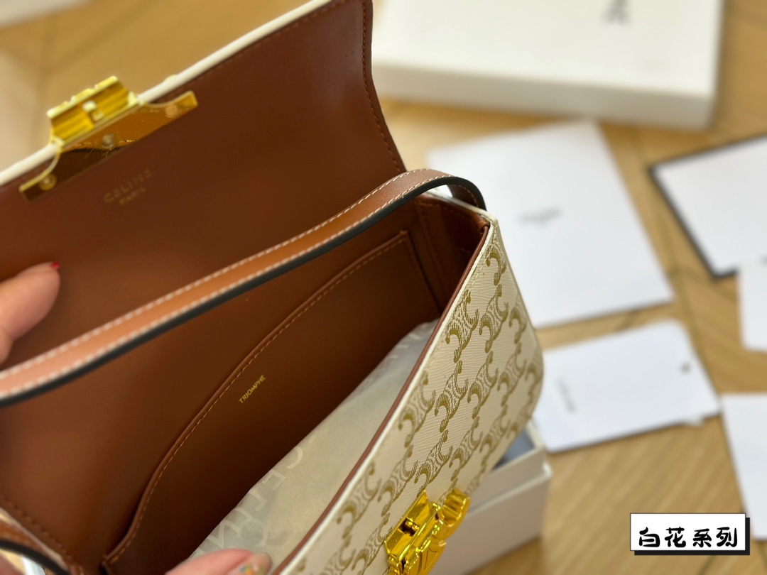 ce new arrival bag size: 20 cm