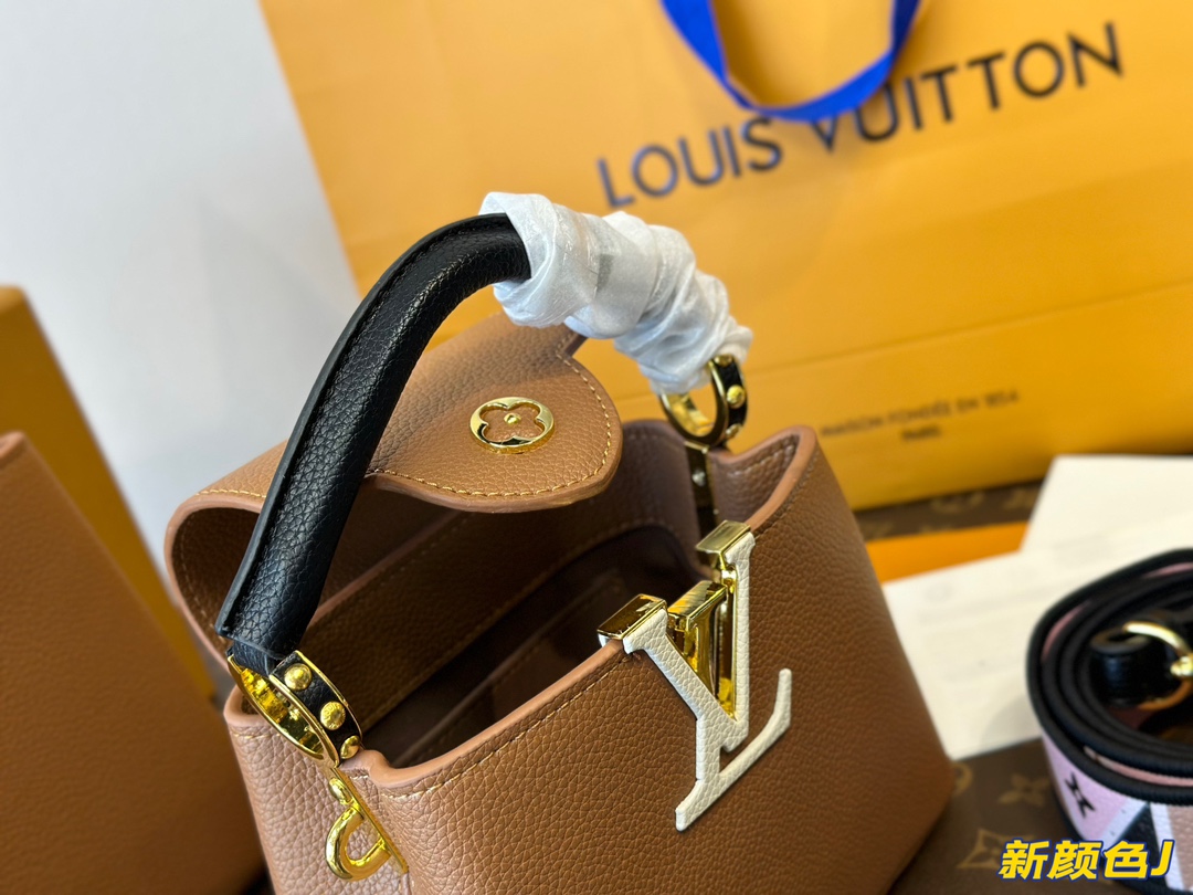 Louis new arrival Capucines monogram bag 02