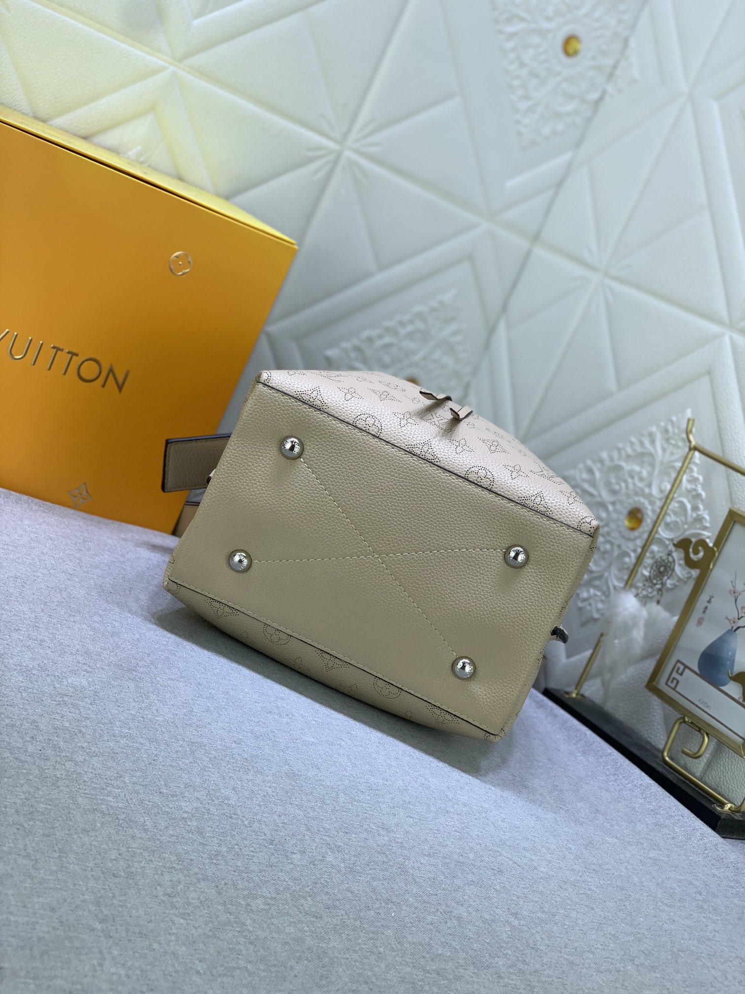 Louis M55800 Muria Tote bag size: 25 x 25 x 20  cm