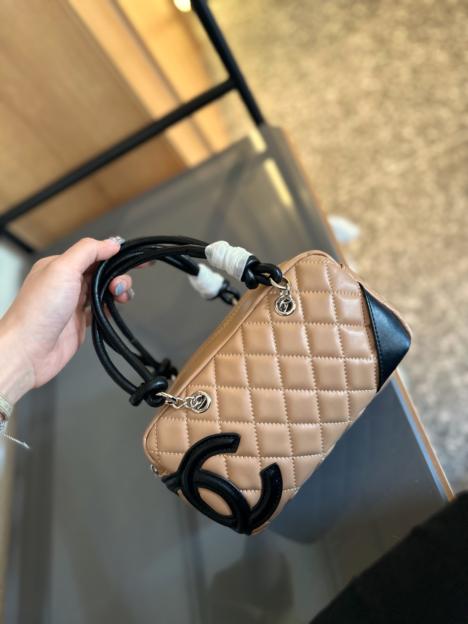 Cc new arrival camera bag size: 22 cm