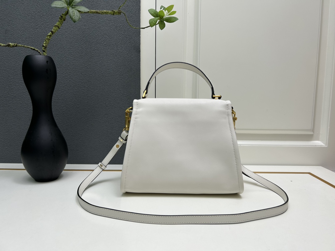 Val Garavani VSLING new arrival bag size: 25*12*18 cm