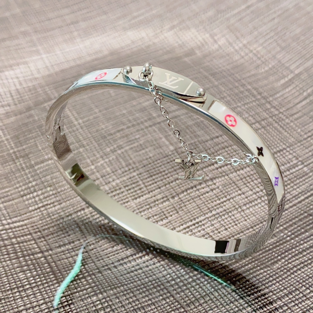 Lv New Arrival Bracelet 0015