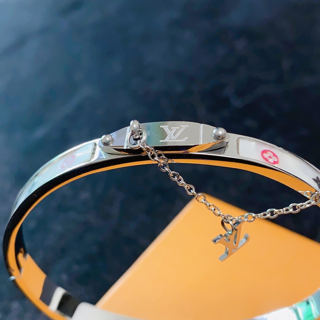 Lv New Arrival Bracelet 0015