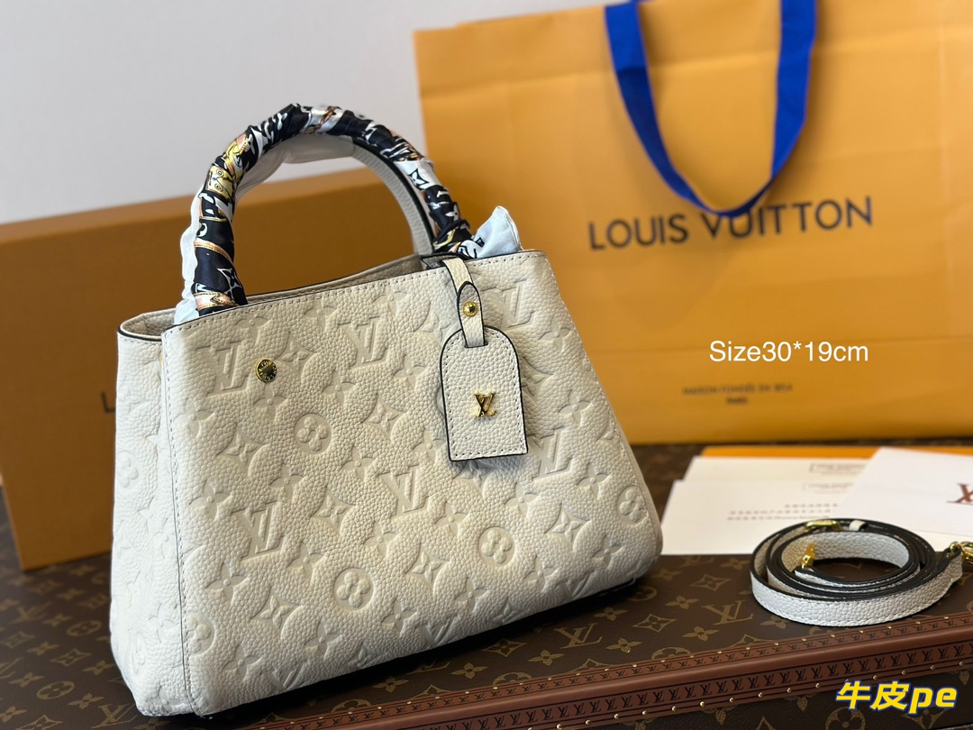 Louis 24s new arrival Montaigne bag size:  30*19cm
