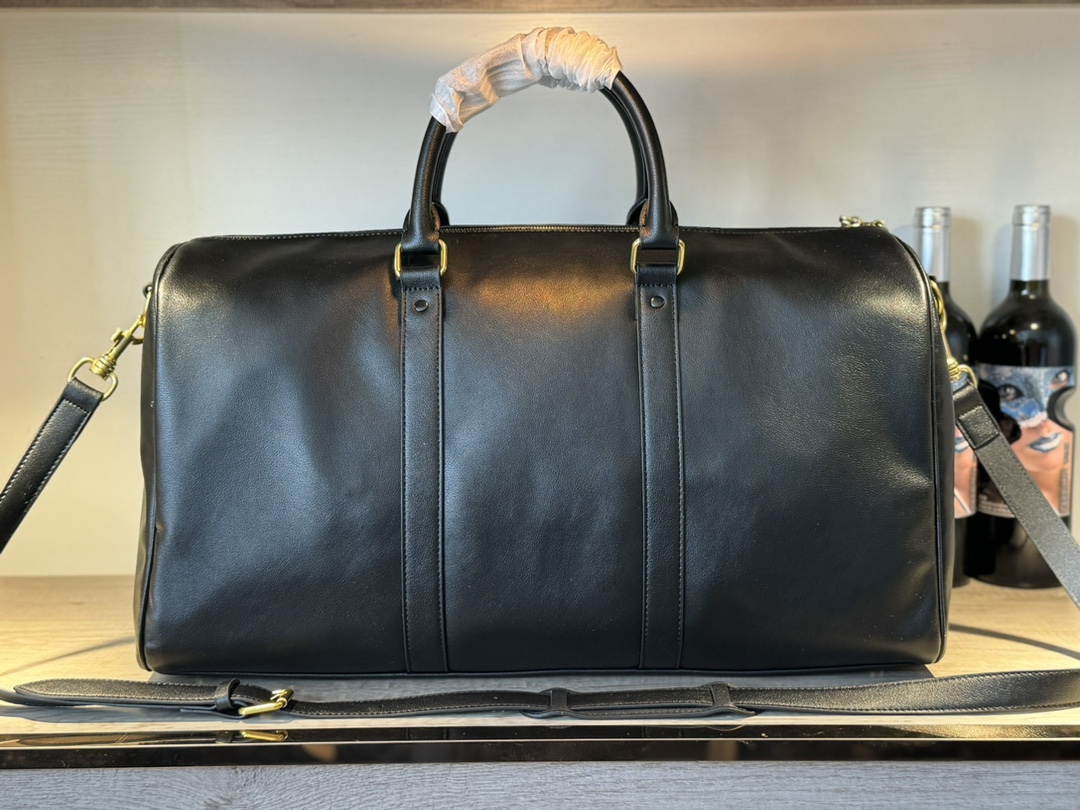 CC new arrival travel bag